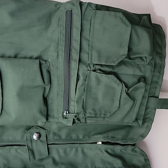 Eagle Claw Green Fishing Vest L / XL - Picture 7 of 15